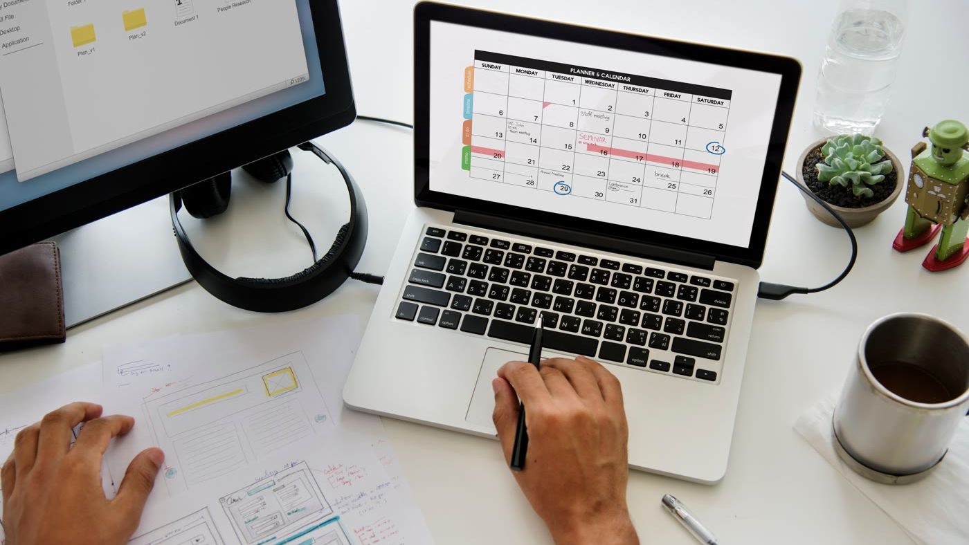 How to schedule employees